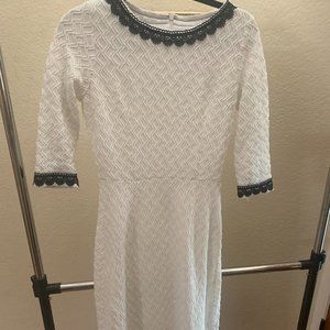 Dainty Jewells White and Black Gently Used Dress